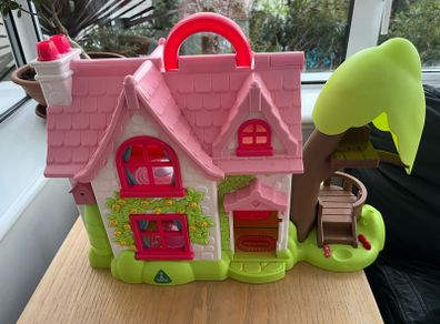 Happyland cherry lane cottage