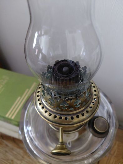 Antique beautiful large French oil lamp brass and Crystal Working
