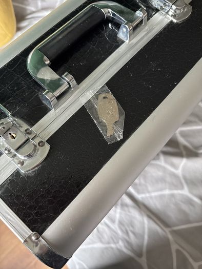 SONGMICS Professional Beauty / Nail Technician Case