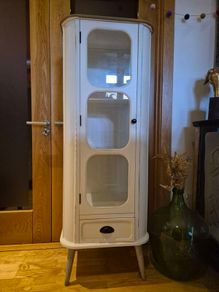Beautiful white contemporary glass cabinet