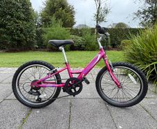 Girls Bentini Montare 20" Bike