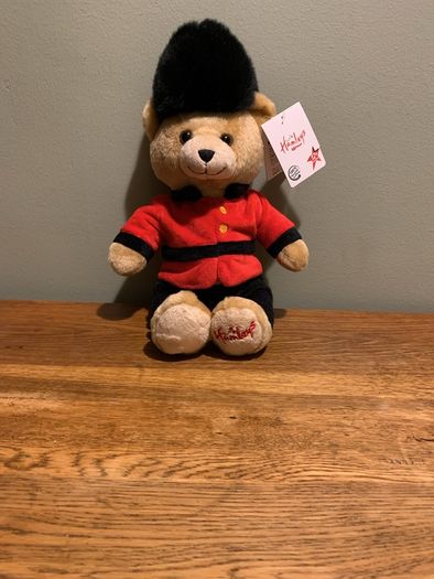 Hamleys of London Royal Guard Bear