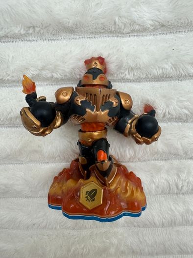 Skylanders Blast Zone Swap Force Magnetic Figure Activision Used Please look at the pictures