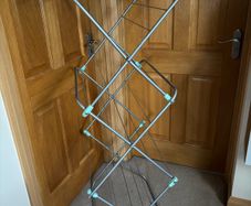 clothes drying rack