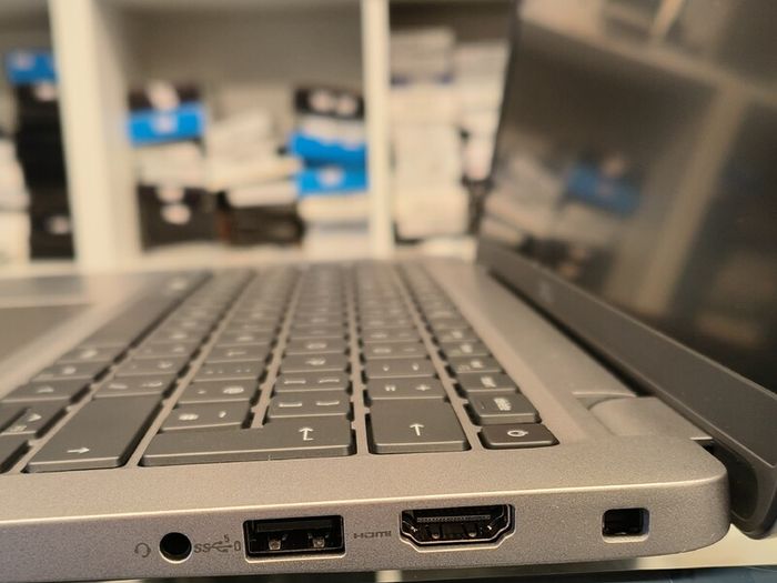 Dell Latitude 5440 14" Intel Core i5-1345U (13th Gen) 16GB 500GB SSD Windows 11 Pro Grey
