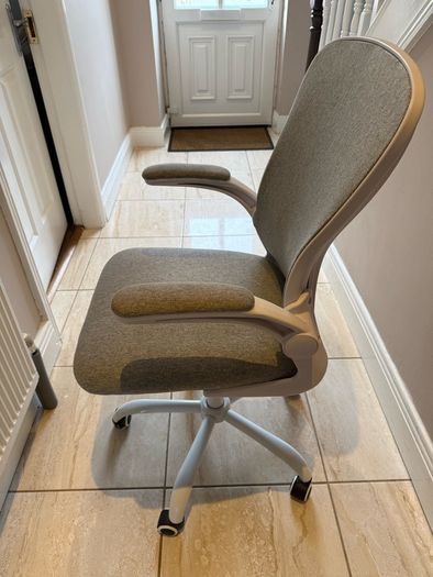 Swivel chair