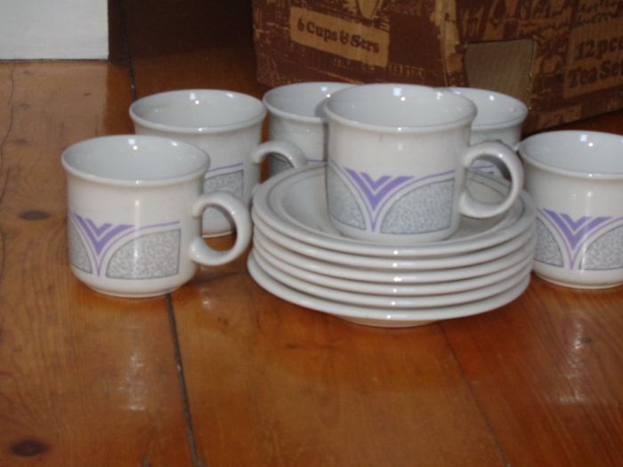 Set of Cups and Saucers for Sale