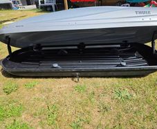 Thule 480L roofbox