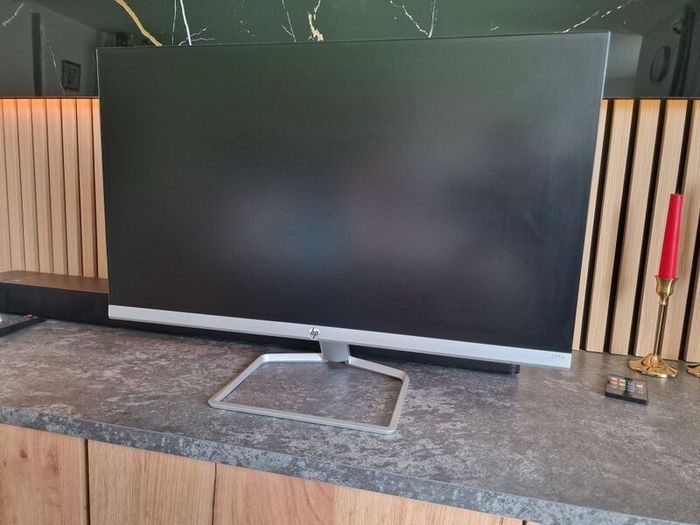 HP Monitor 27 inch 100 Euro