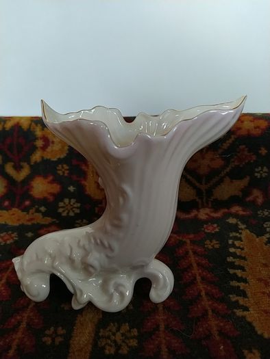 Belleek-1993- 1997 / 8th Mark, Cornucopia spill