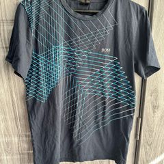 Hugo Boss Top