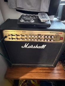 Marshall avt 150 combo with zoom multi fx pedal