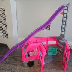 barbie camper van