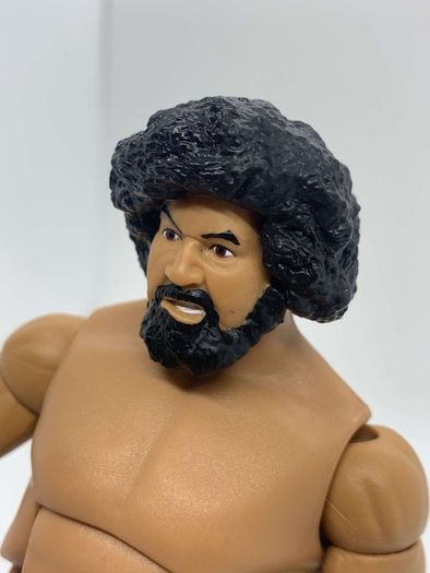wwe elite HOF Hall Of Fame Afa & Sika action figures