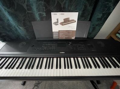 Yamaha Dgx670 Black