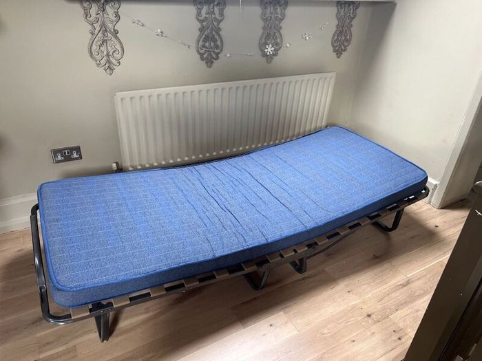 2 x fold-up single beds