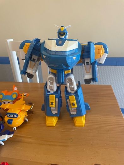 super wings & World Aircraft