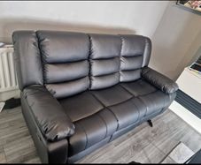 New Recliner sofa 3+2