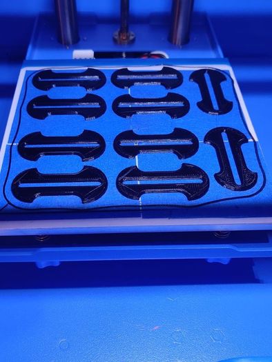 Removable shopping trolley tokens/key 1euro & 2euro