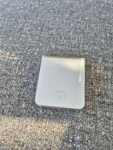 Samsung Galaxy Zflip 5