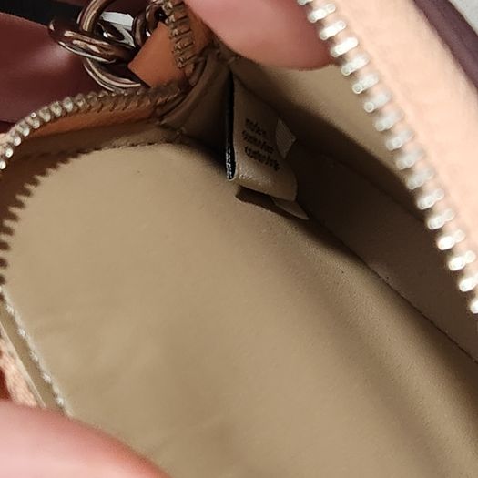 coach purse (authentic)