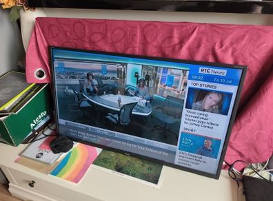 40 inch sharp TV