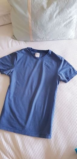 Burton Menswear Tshirt - Size S