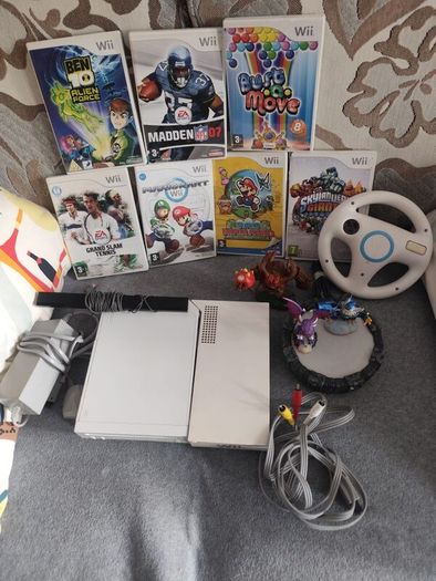 Wii Bundle with Mario Kart, Paper Mario & Skylanders