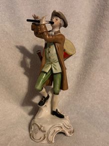 Vintage Goebel Figurine