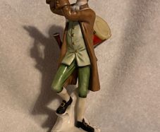 Vintage Goebel Figurine