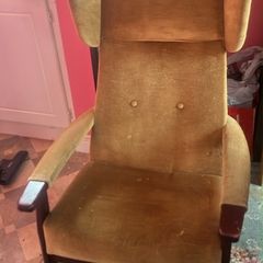 wing back chair