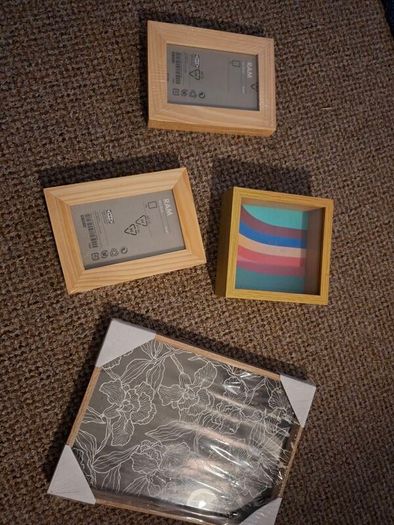 picture frames