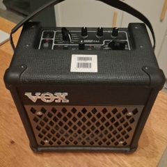 VOX DA5 Portable Guitar Amp