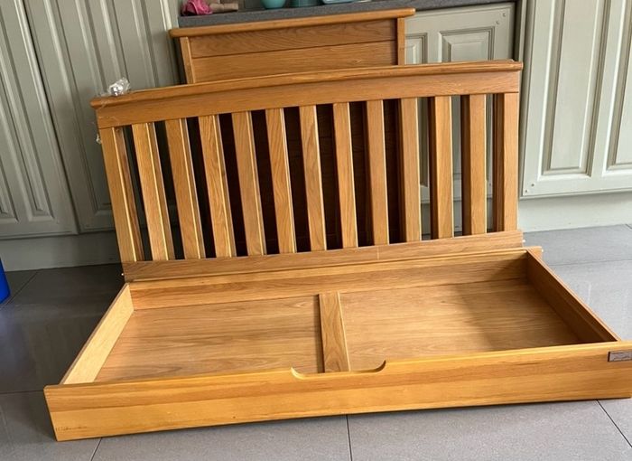 cot