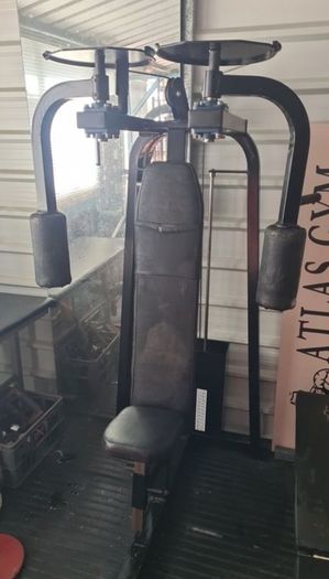 Pec Deck