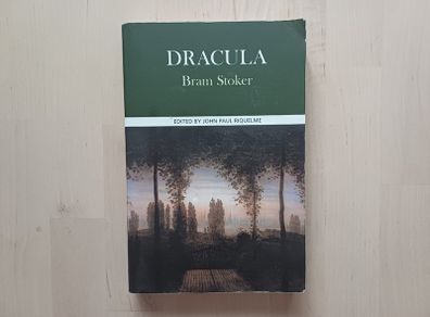 Dracula by Bram Stoker (Case Studies in Contemporary Criticism American Paperback 2002)
