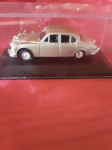 jaguar model car