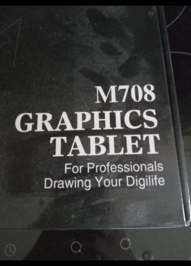 New Ugee m708 graphics tablet