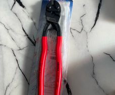 knipex vanadium steel compact bolt cutter