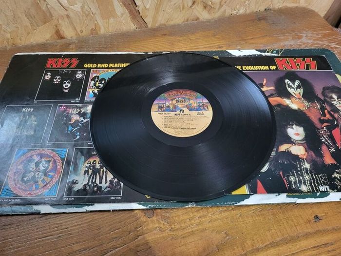 Kiss Alive ii