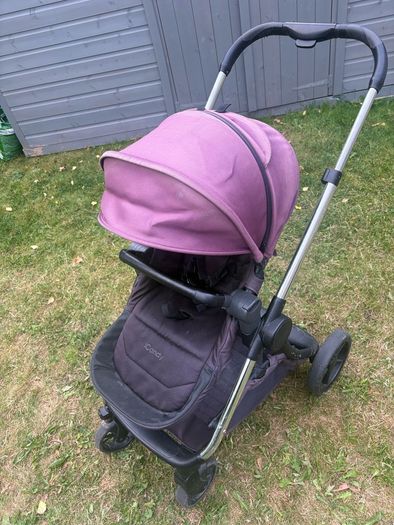 carrycot and buggy