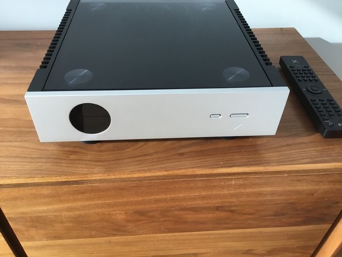 Quad Artera Pre Balanced Amplifier Boxed