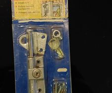 Chubb Multipurpose Locking Bolt