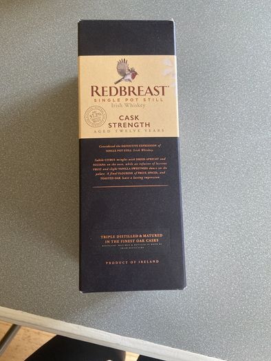 red breast  single pot still Irish whisky cask strength aged twelve years BOX ONLY
