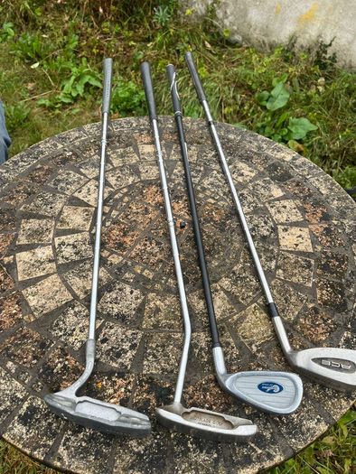 golf clubs