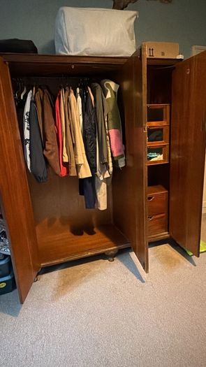 Super Wardrobe