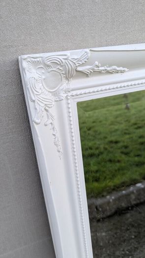 Mirror in white frame LARGE