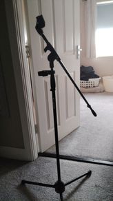 Adamhall Microphone stand with phone attachment