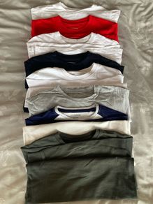 Boundle of tops 6-7y