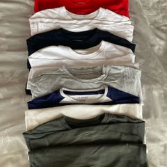 Boundle of tops 6-7y